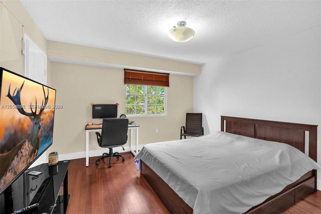 2845 NE 185th St, Unit 903, Aventura, FL 33180 Photo