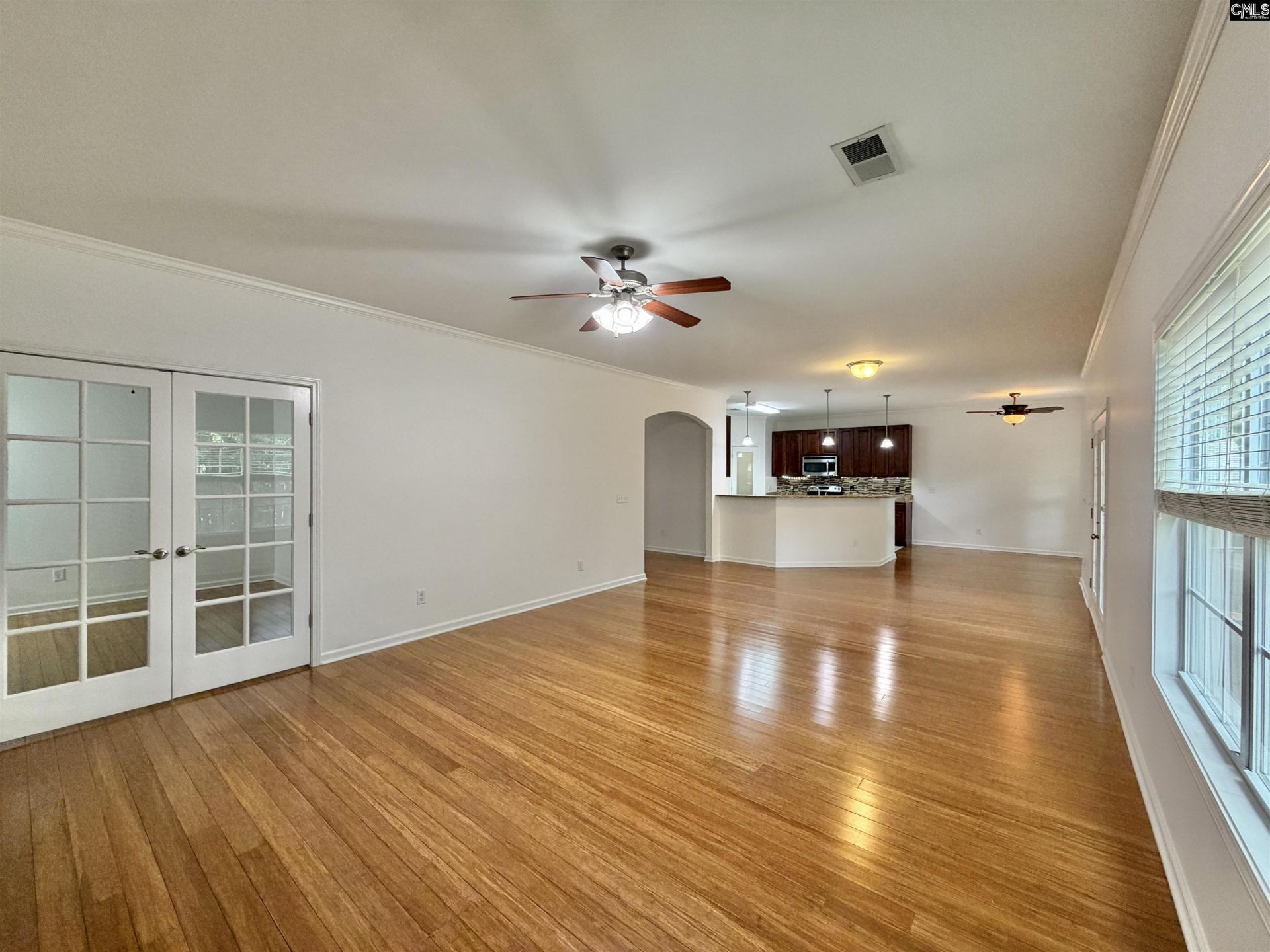 128 Herrick Court Photo 16