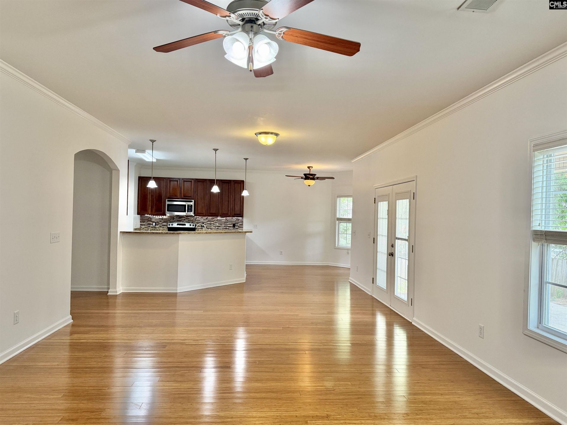 128 Herrick Court Photo 17