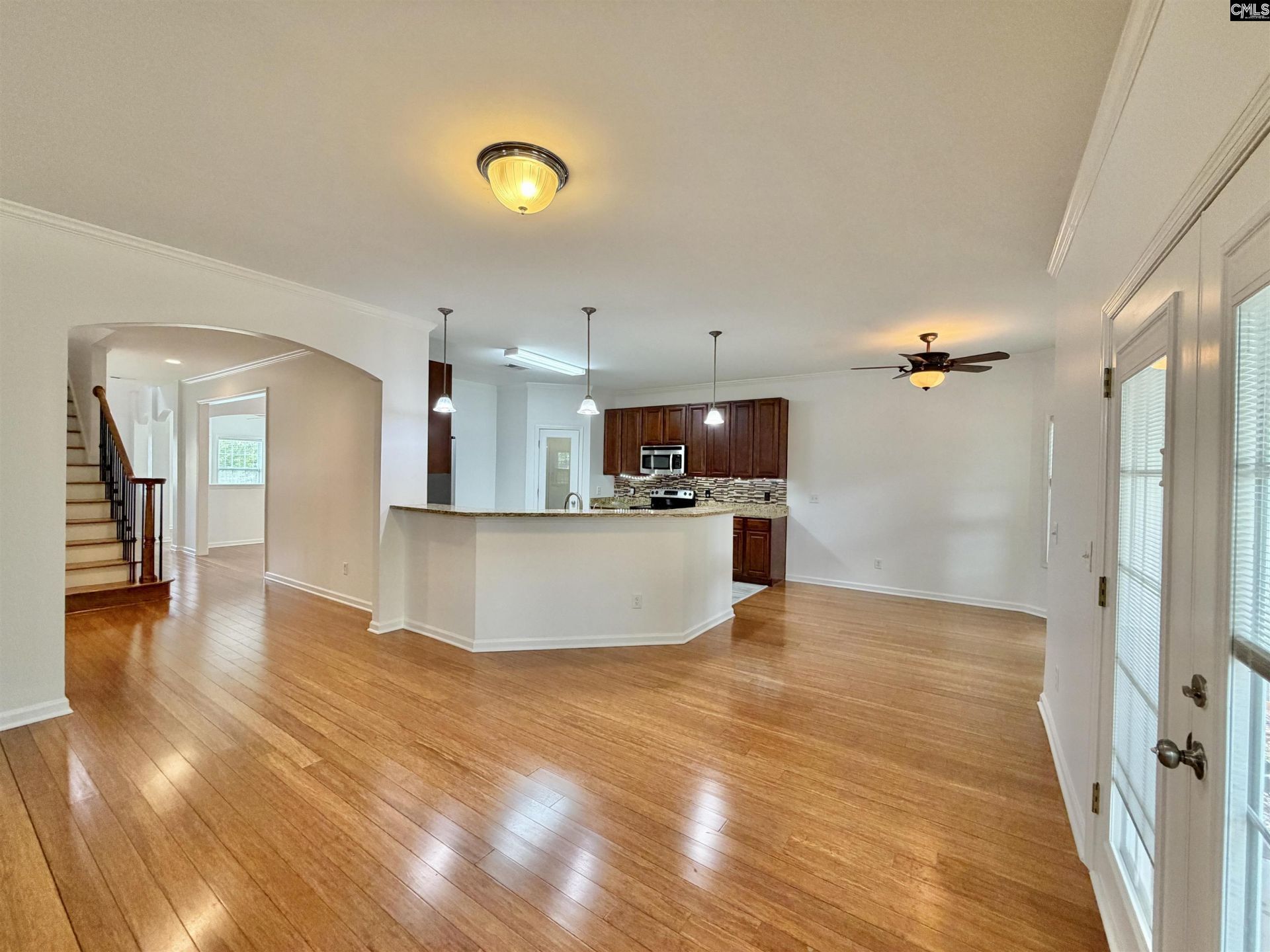 128 Herrick Court Photo 18