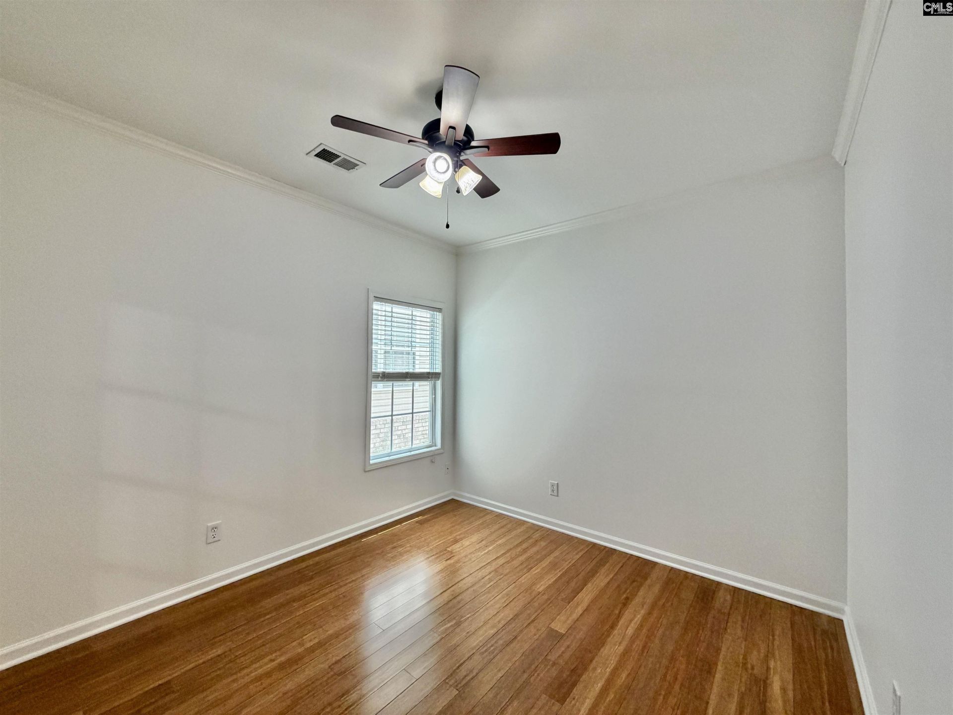 128 Herrick Court Photo 20