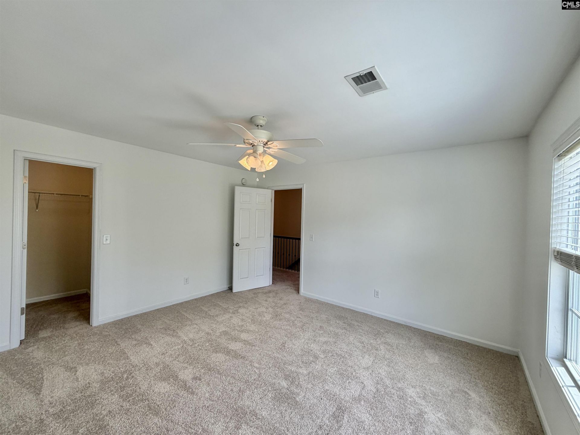 128 Herrick Court Photo 37