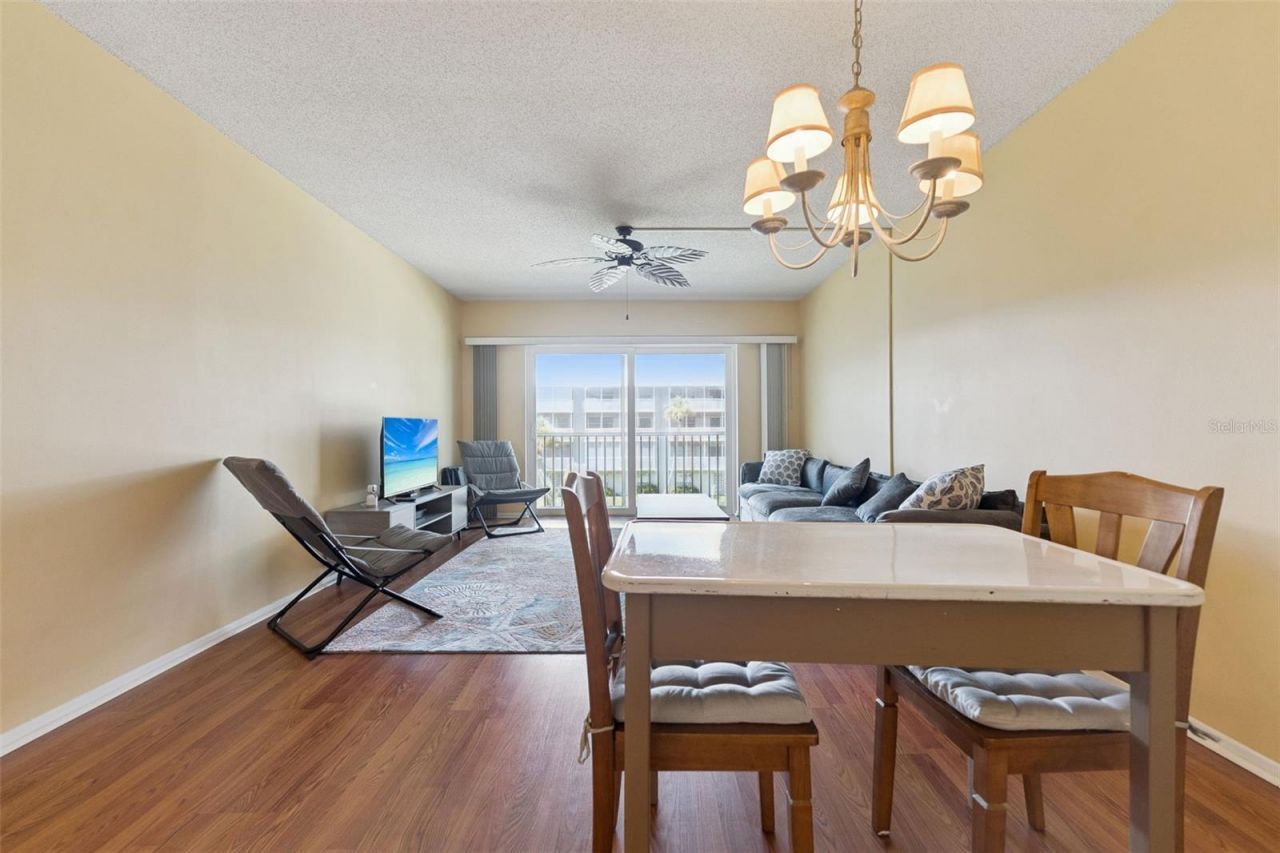315 N Causeway, Unit B302, New Smyrna Beach, FL 32169 Photo