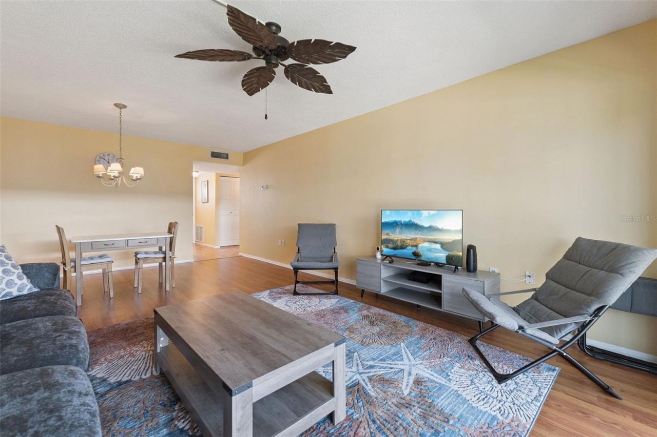 315 N Causeway, Unit B302, New Smyrna Beach, FL 32169 Photo