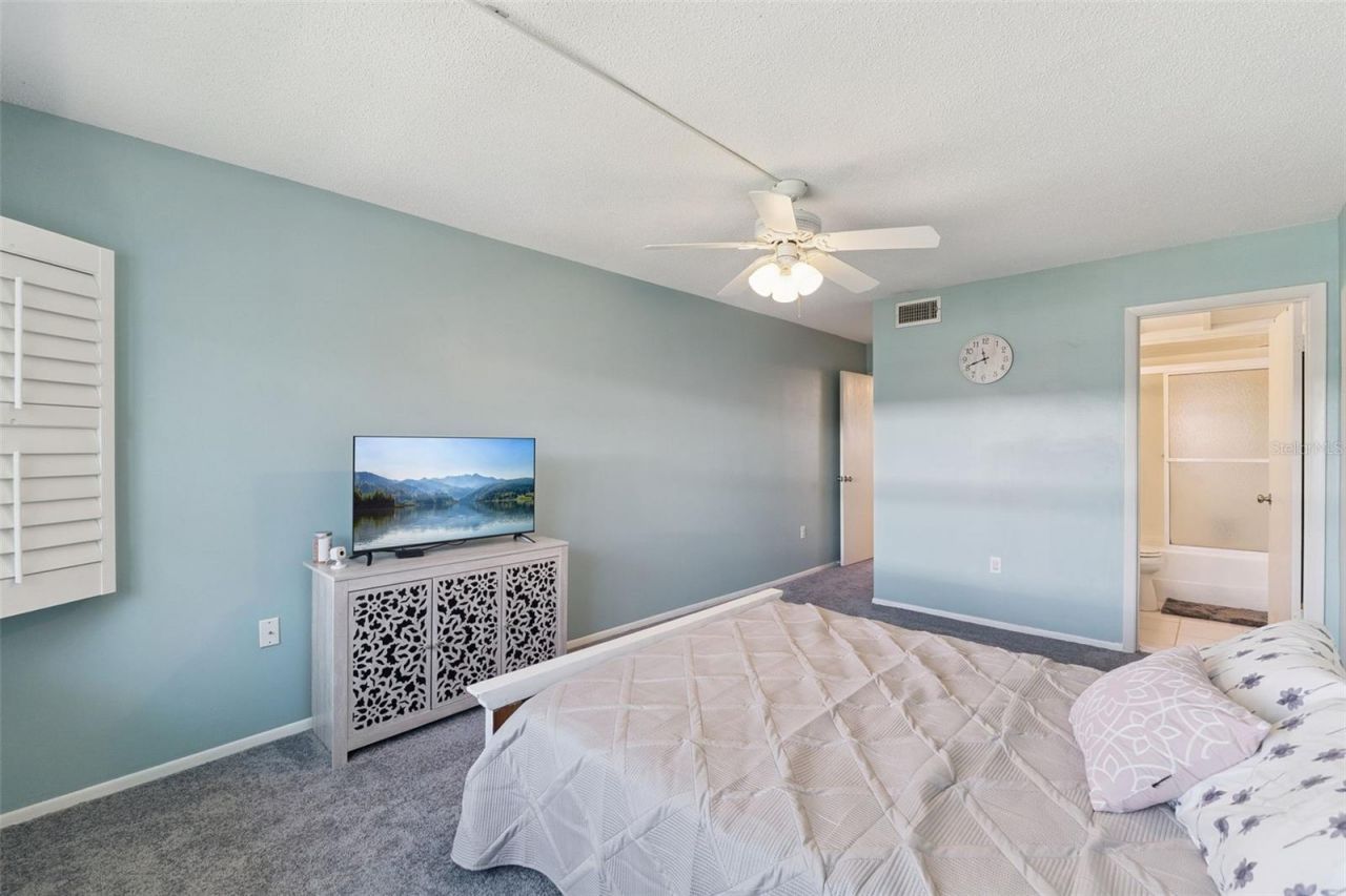 315 N Causeway, Unit B302, New Smyrna Beach, FL 32169 Photo