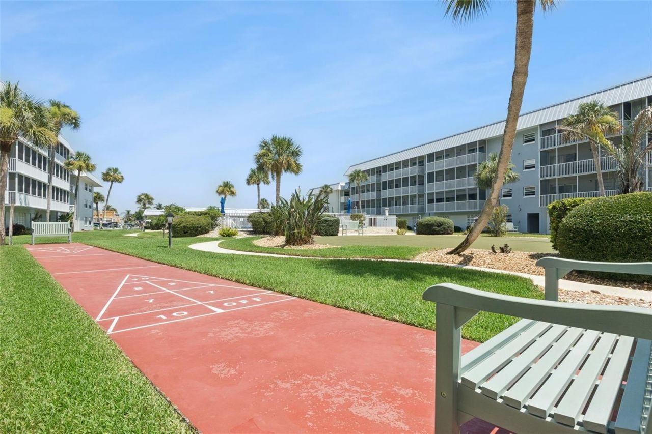 315 N Causeway, Unit B302, New Smyrna Beach, FL 32169 Photo