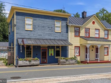31 MAIN STREET, SPERRYVILLE, VA 22740