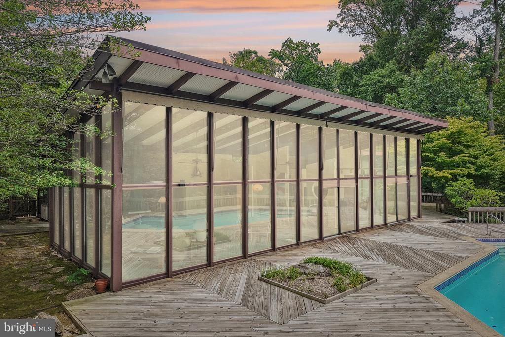 1674 HOMEWOOD LANDING ROAD, ANNAPOLIS, MD 21409
