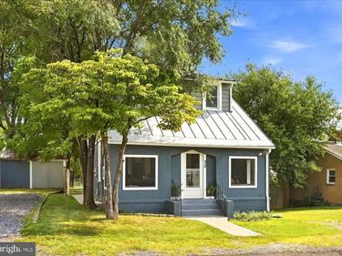 30 W 12TH STREET, FRONT ROYAL, VA 22630