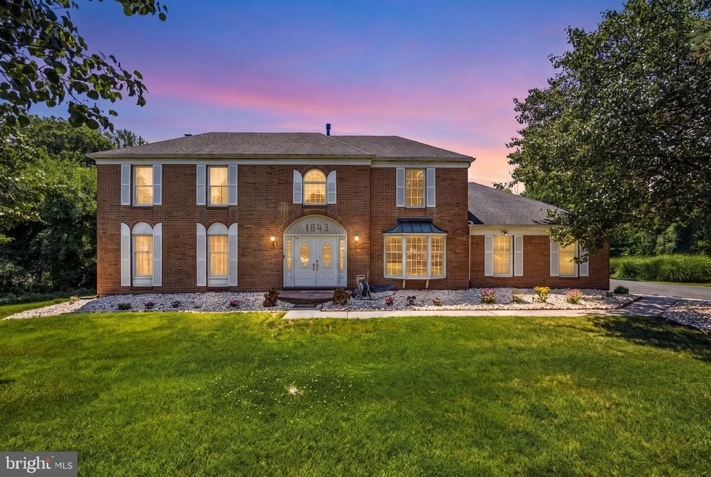 1843 BEACON HILL DRIVE , DRESHER, PA 19025
