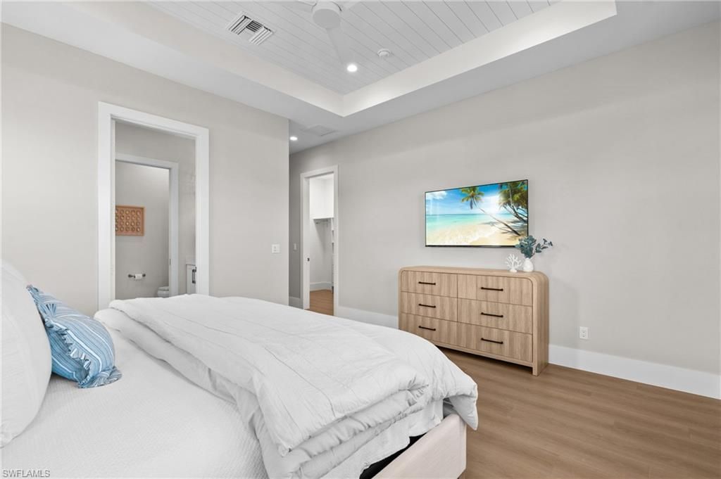 117 Hercules Dr , Fort Myers Beach, FL 33931 Photo