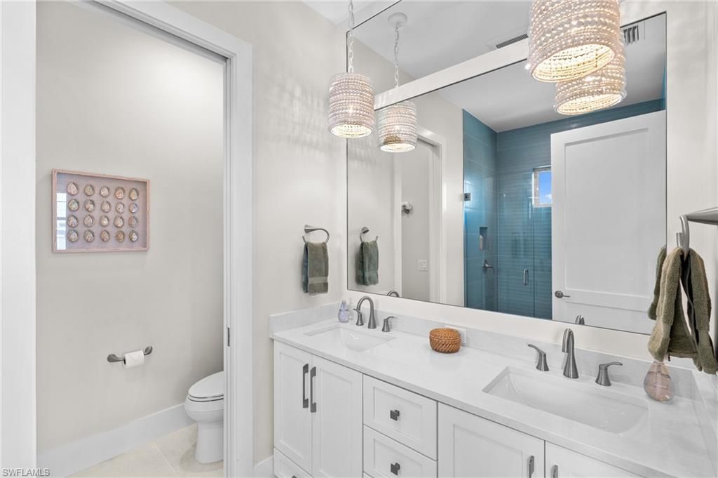 117 Hercules Dr , Fort Myers Beach, FL 33931 Photo