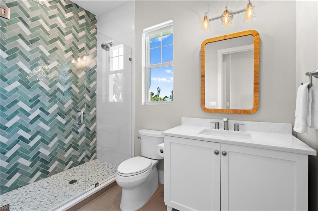 117 Hercules Dr , Fort Myers Beach, FL 33931 Photo