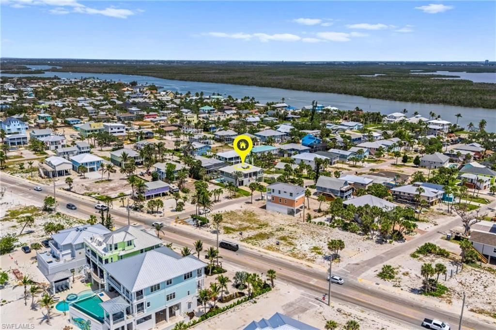 117 Hercules Dr , Fort Myers Beach, FL 33931 Photo