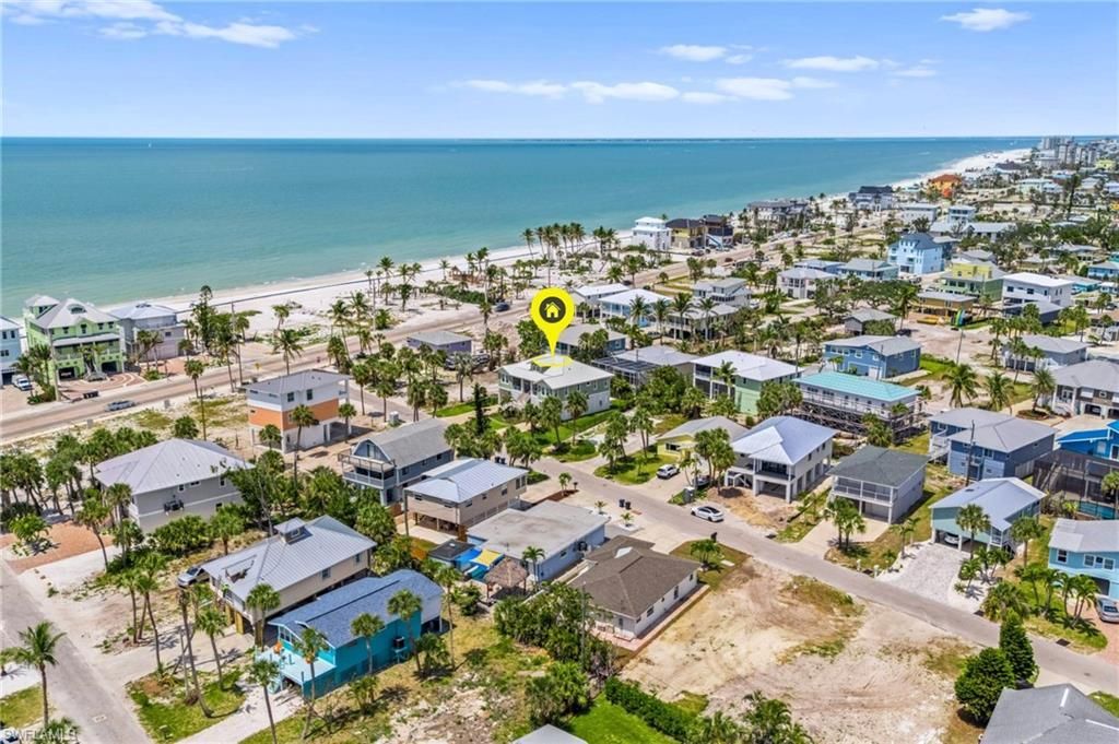 117 Hercules Dr , Fort Myers Beach, FL 33931 Photo