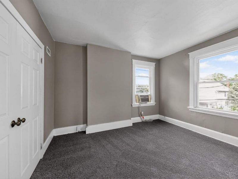 2654 cora Avenue, Cincinnati, OH 45211 Photo 13