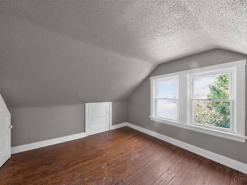 2654 cora Avenue, Cincinnati, OH 45211 Photo 15