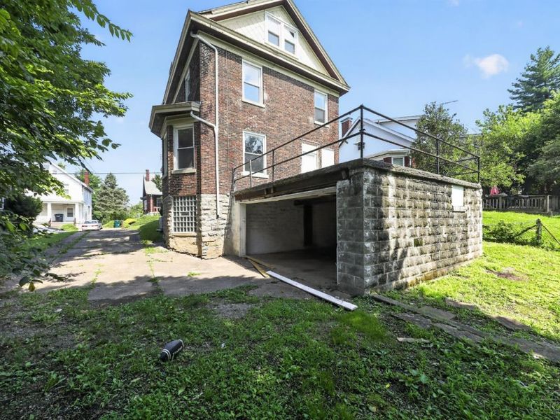2654 cora Avenue, Cincinnati, OH 45211 Photo 23