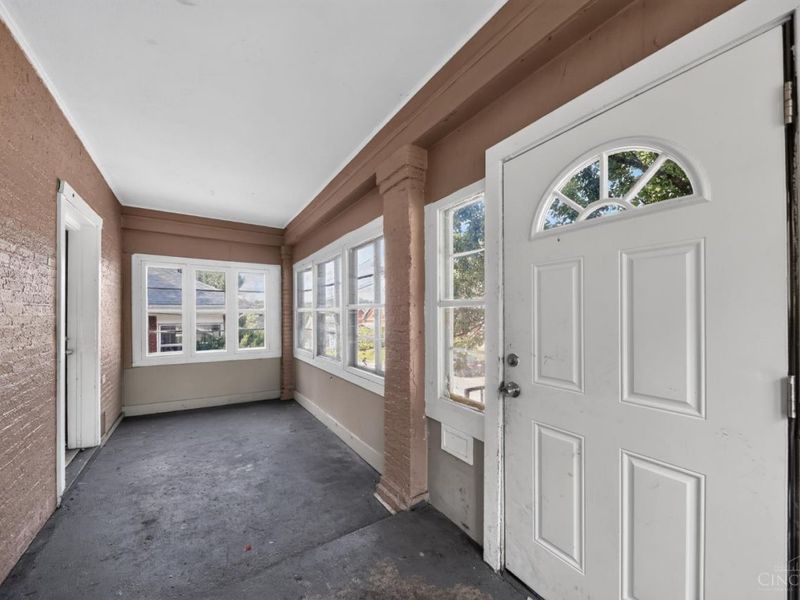 2654 cora Avenue, Cincinnati, OH 45211 Photo 5