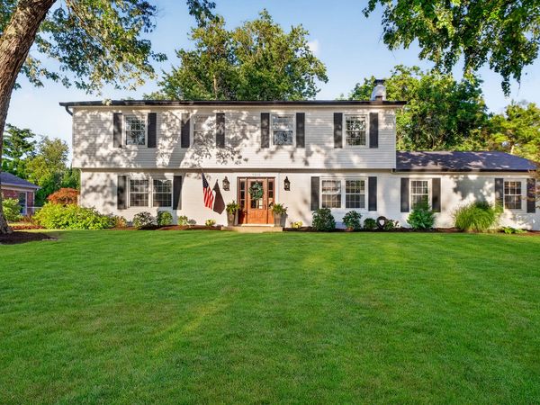 7215 Moorgate Road, Indianapolis, IN 46250
