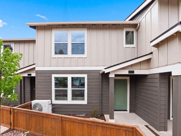 61211 Parrell Road, Bend, OR 97702