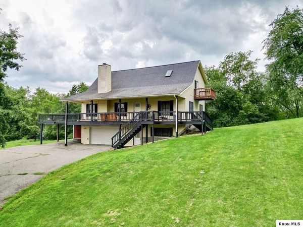 15870 Millersburg Road, Danville, OH 43014