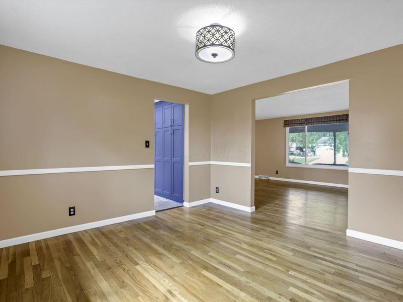4758 Heatherton Drive , Columbus, OH 43229 Photo 14