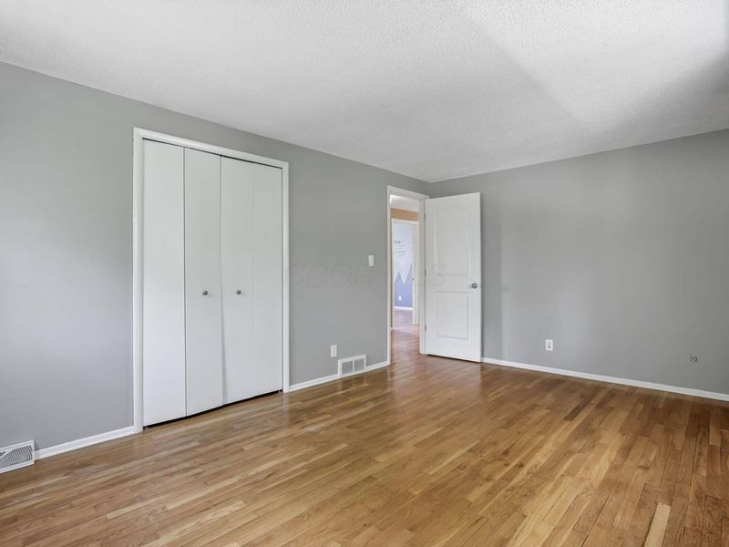 4758 Heatherton Drive , Columbus, OH 43229 Photo 30