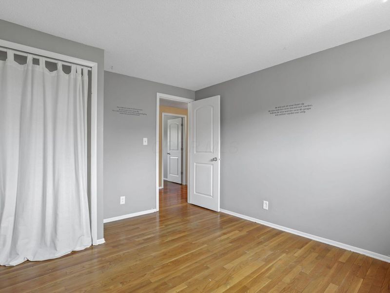 4758 Heatherton Drive , Columbus, OH 43229 Photo 34