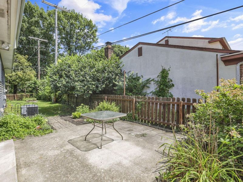 4758 Heatherton Drive , Columbus, OH 43229 Photo 53