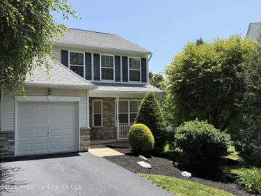 6 N Chestnut Drive, Drums, PA 18222