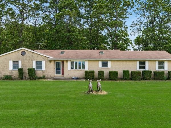 2090 N Sulphur Springs Road , West Alexandria, OH 45381