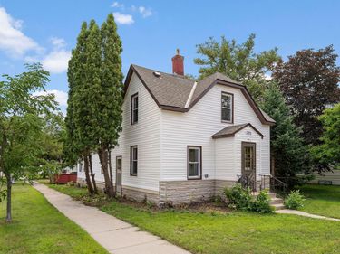 205 Adams Street SE, Hutchinson, MN 55350