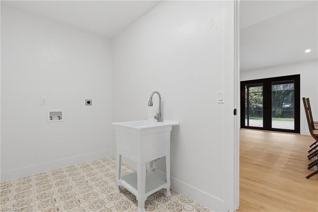3691 Hyde Park Ct, Fort Myers, FL 33908 Photo