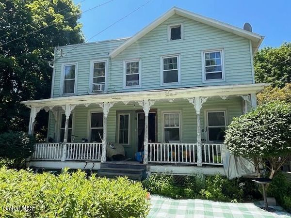 16 Willow Street, Castleton On Hudson, NY 12033