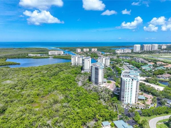 420 Cove Tower DR , Unit 1404, NAPLES, FL 34110