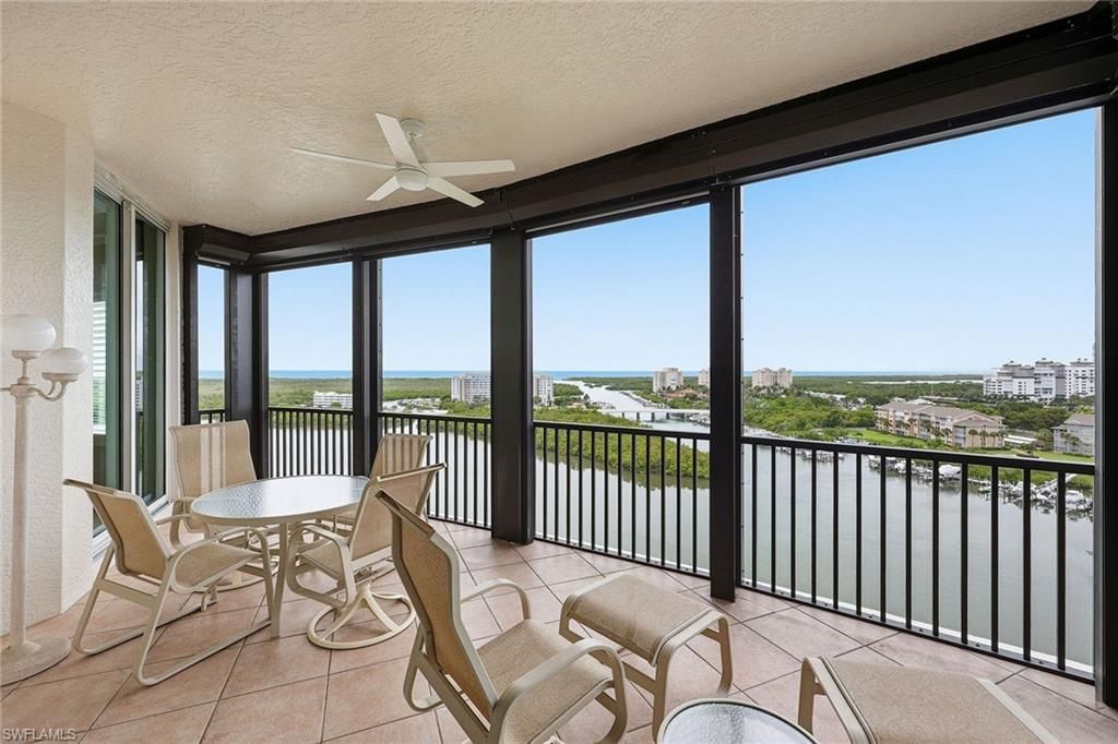 420 Cove Tower Dr, Unit 1404, Naples, FL 34110 Photo