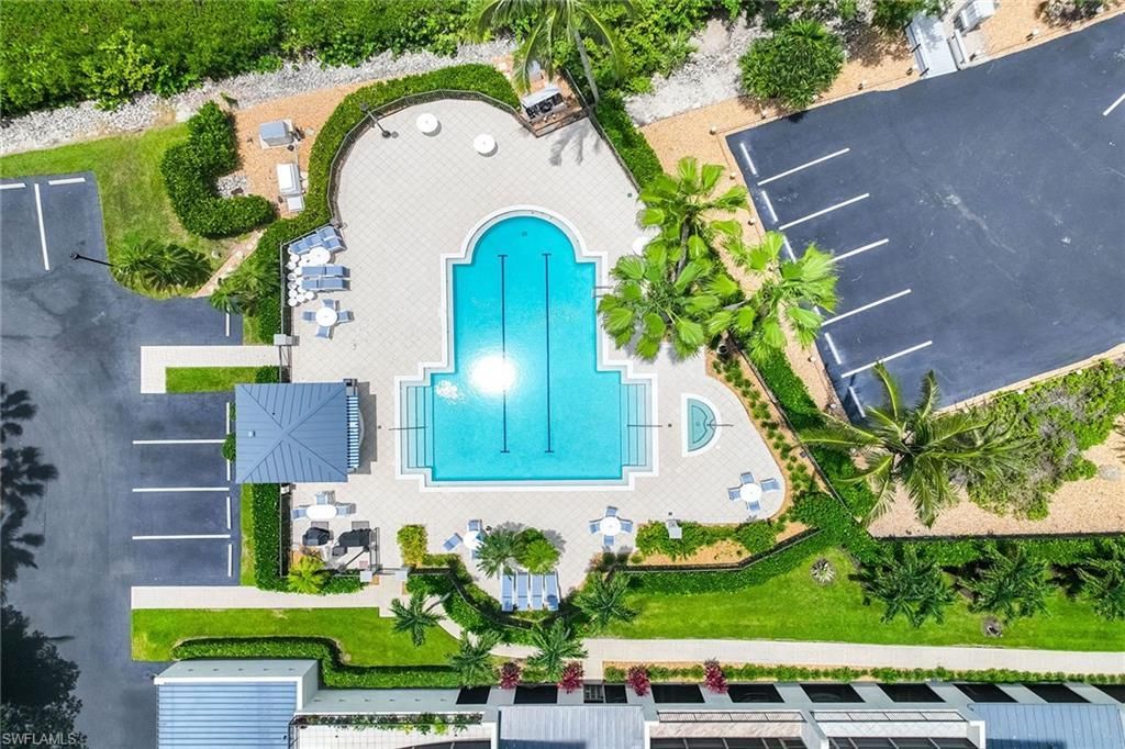 420 Cove Tower Dr, Unit 1404, Naples, FL 34110 Photo