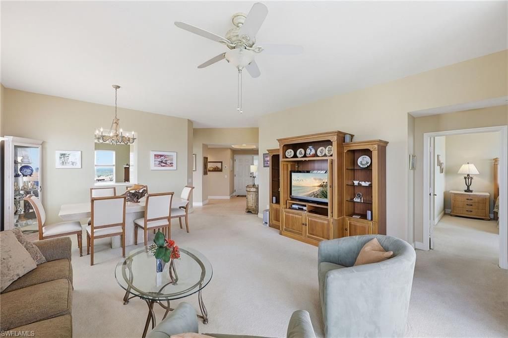 420 Cove Tower Dr, Unit 1404, Naples, FL 34110 Photo
