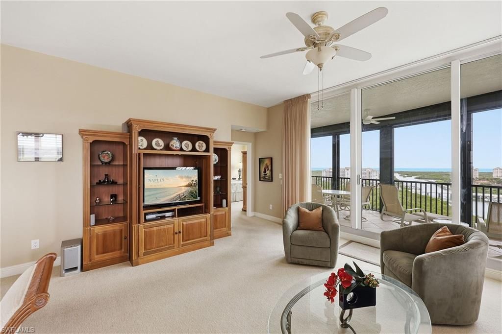 420 Cove Tower Dr, Unit 1404, Naples, FL 34110 Photo
