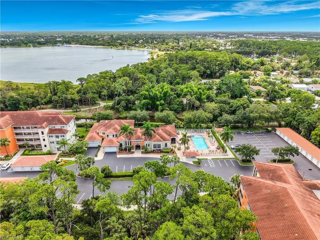 4500 Botanical Place Cir, Unit 102, Naples, FL 34112 Photo