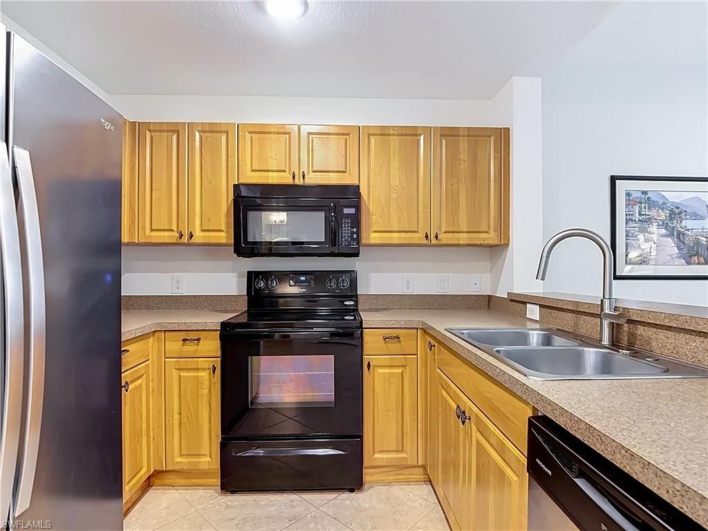 4500 Botanical Place Cir, Unit 102, Naples, FL 34112 Photo