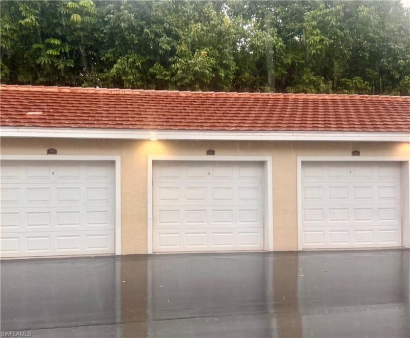 4500 Botanical Place Cir, Unit 102, Naples, FL 34112 Photo
