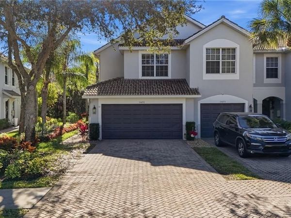 15671 Marcello CIR , Unit 124, NAPLES, FL 34110
