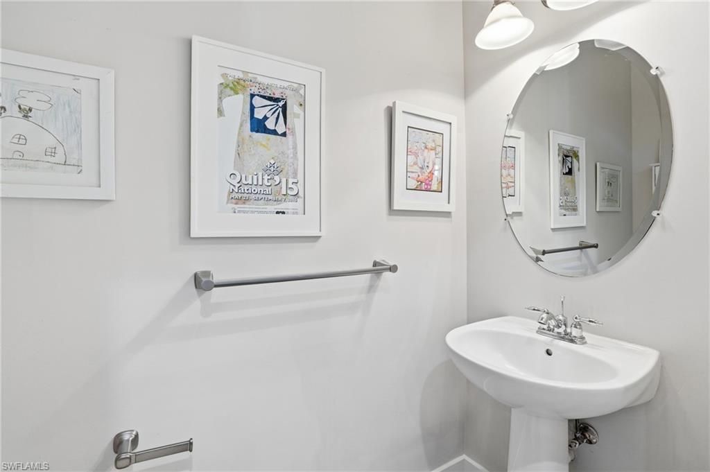 15671 Marcello Cir, Unit 124, Naples, FL 34110 Photo