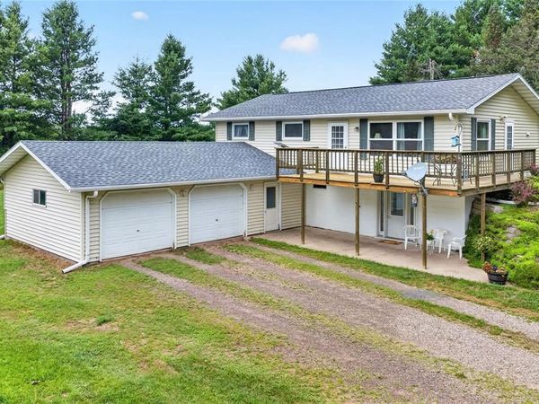 N2579 Willow Tr., Shell Lake, WI 54871