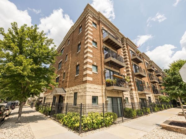 3401 N Racine Avenue , Unit 3, Chicago, IL 60657