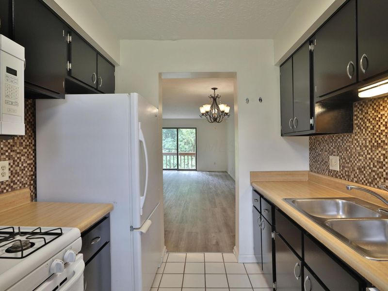 5655 Great Woods Boulevard, Columbus, OH 43231 Photo 15