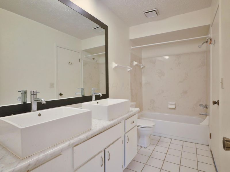 5655 Great Woods Boulevard, Columbus, OH 43231 Photo 28