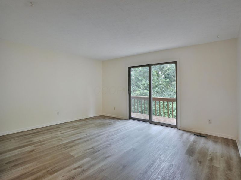 5655 Great Woods Boulevard, Columbus, OH 43231 Photo 8